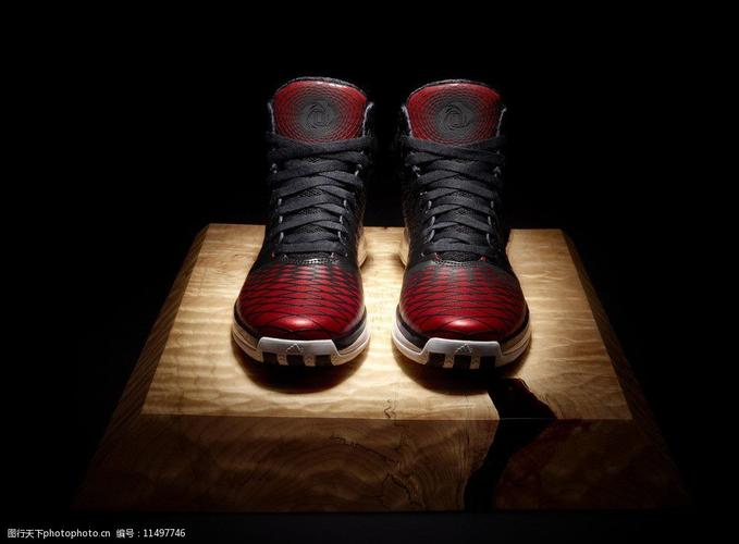 关键词:adidas篮球鞋广告宣传照片 adidas平面广告 nba 篮球鞋广告